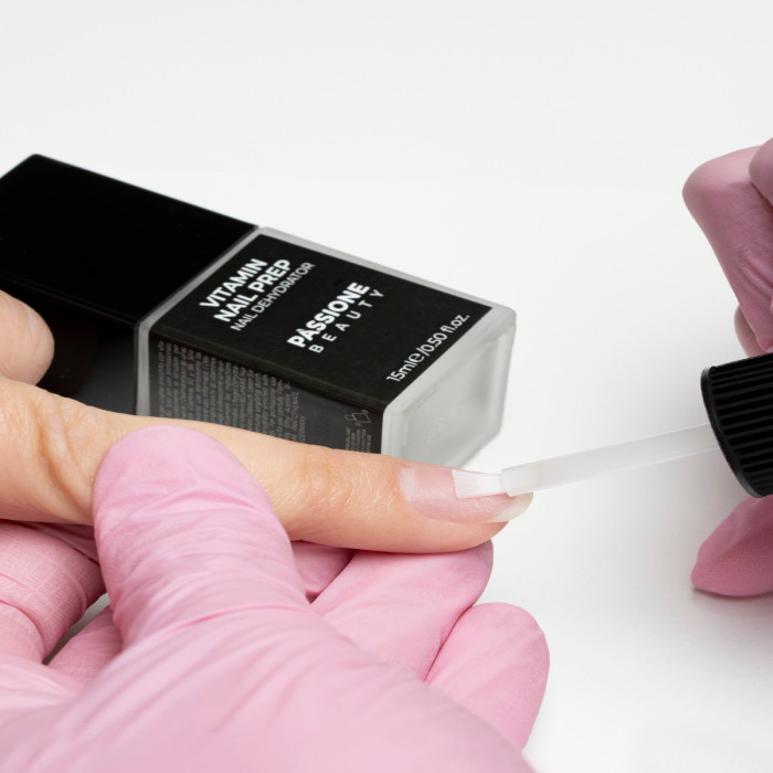 Nail prepping: a cosa serve e quando si usa